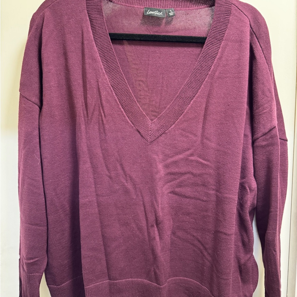 Lovesick Women's V-Neck Sweater - Plum
